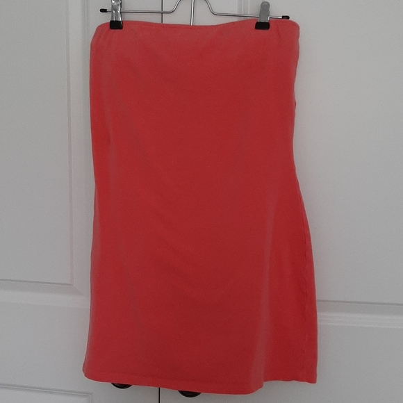 Tube Dress - Picture 1 of 1